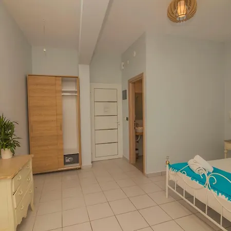 Hotel Akrotiri Vasiliki